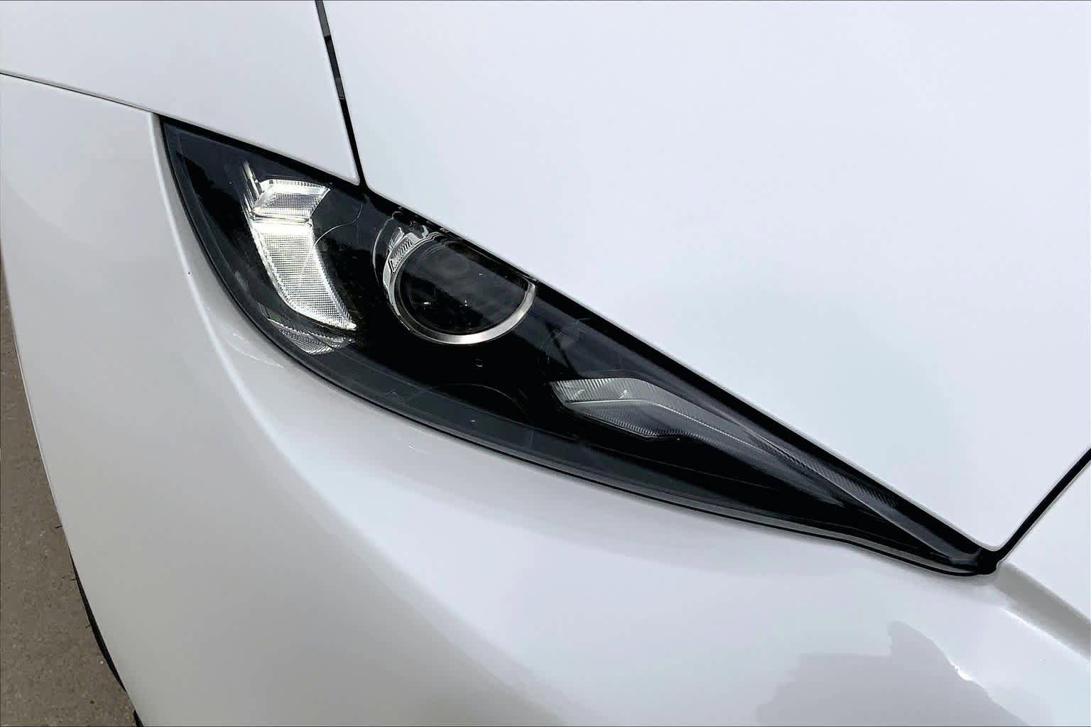 New 2026 MAZDA MX-5 Miata Club w/ Interior Package RWD image 13