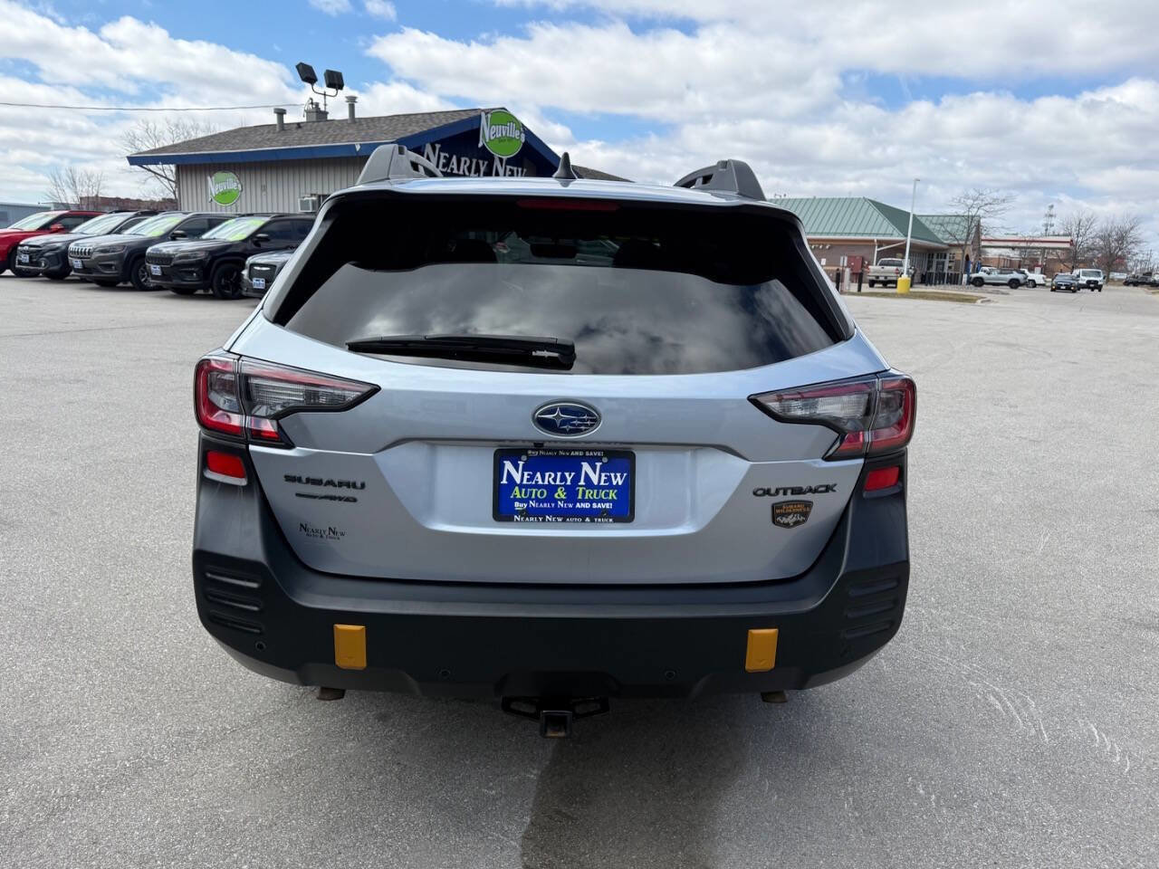 Used 2022 Subaru Outback Wilderness AWD/4WD image 6
