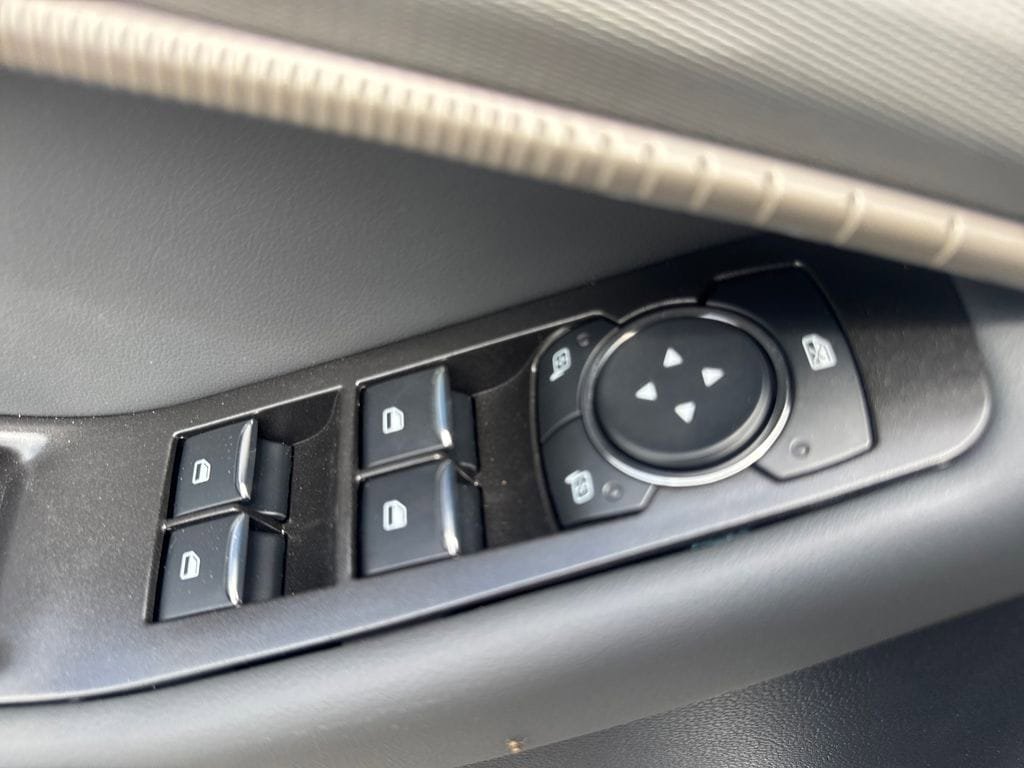 New 2026 Ford Explorer Active RWD image 16