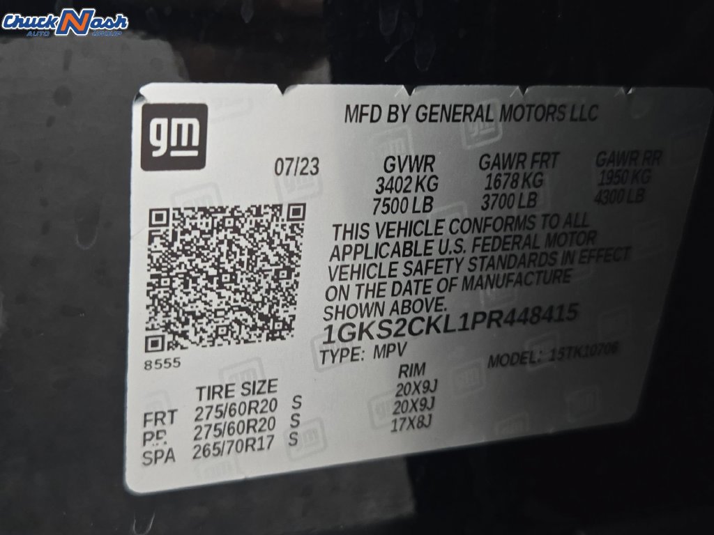 Used 2023 GMC Yukon AT4 w/ LPO, Floor Liner Package AWD/4WD image 40