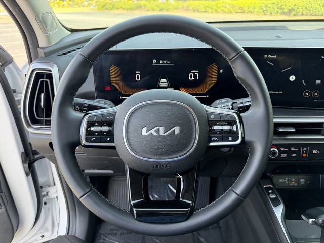Certified 2025 Kia Sorento S image 14