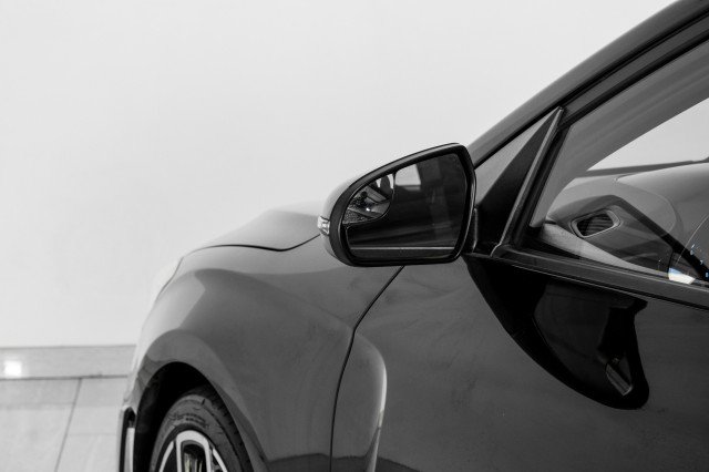 Used 2019 Hyundai Veloster N N FWD image 37