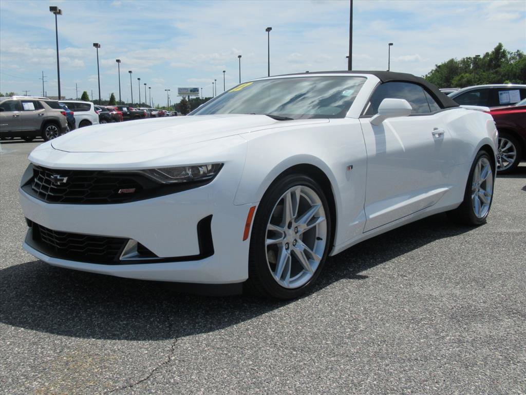 Used 2022 Chevrolet Camaro LT w/ RS Package RWD image 3