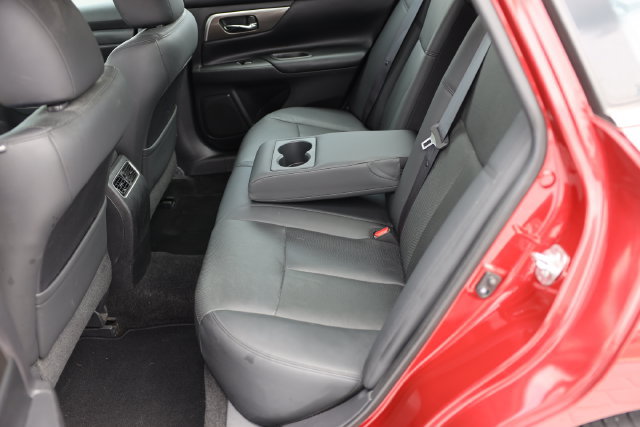 Used 2015 Nissan Altima 3.5 SL FWD image 37