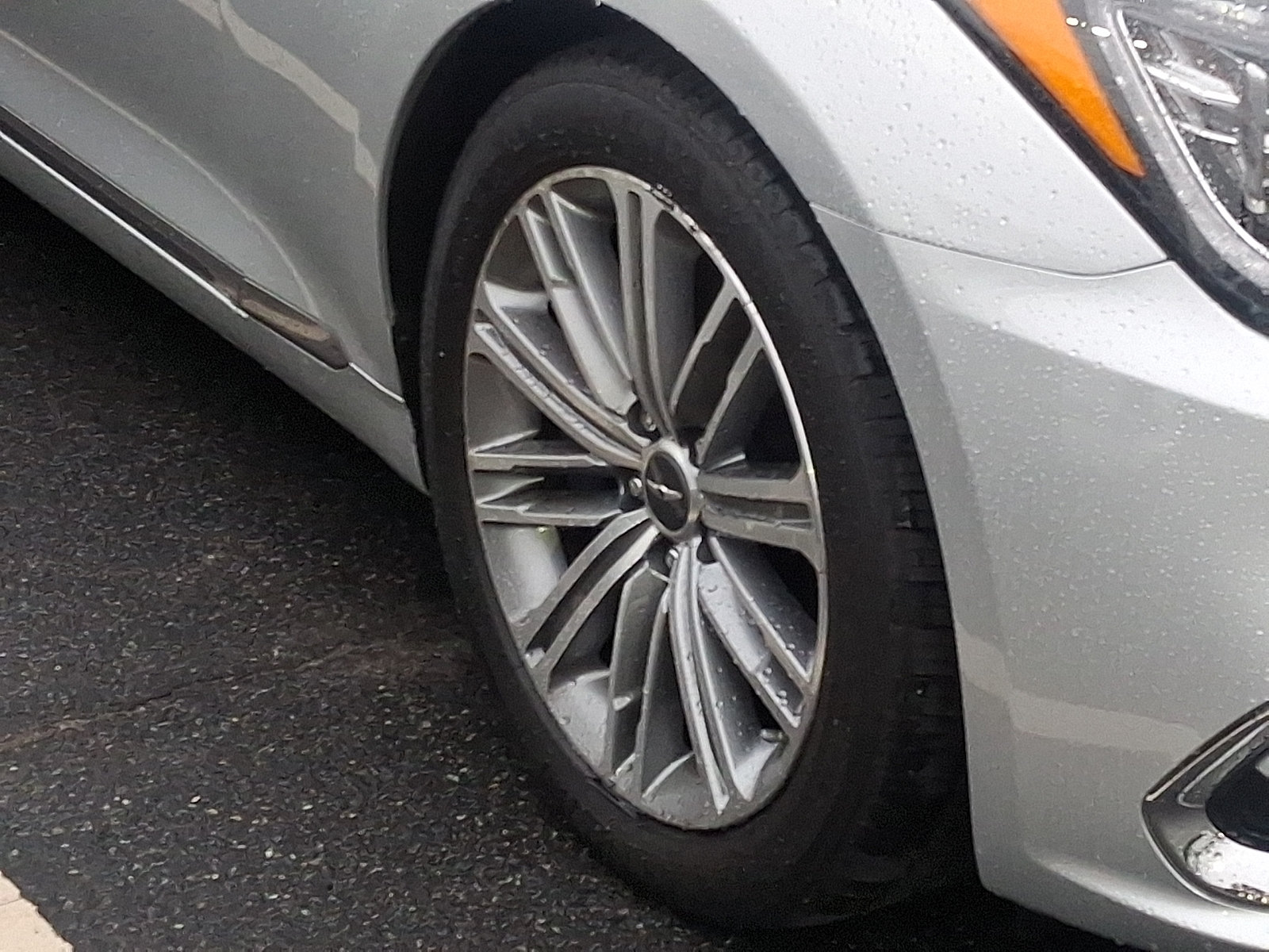 Used 2018 Genesis G80 3.8 w/ Option Group 02 AWD/4WD image 10