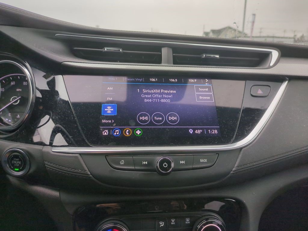 Certified 2022 Buick Encore GX Preferred w/ Cold Weather Comfort Package AWD/4WD image 9
