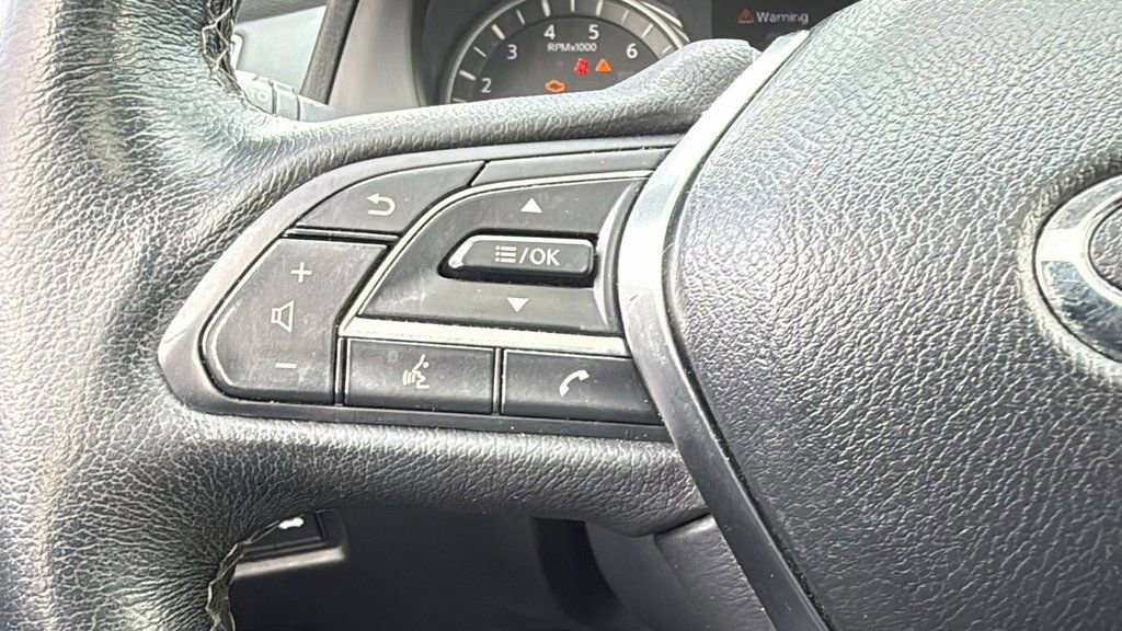 Used 2018 INFINITI Q50 Luxe RWD image 22