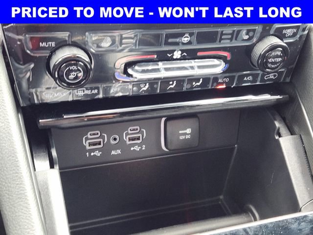 Used 2025 Jeep Grand Cherokee Limited AWD/4WD image 21