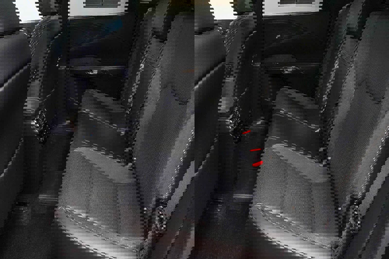 Used 2024 Lexus RX 450h Luxury image 19