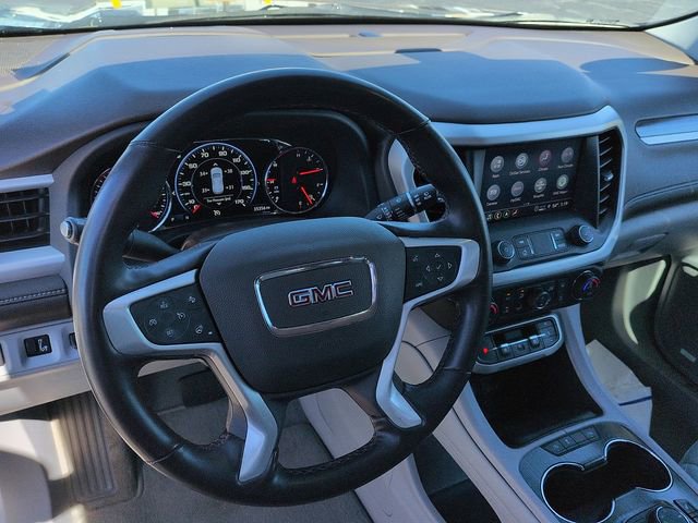 Used 2023 GMC Acadia SLT w/ Technology Package image 13