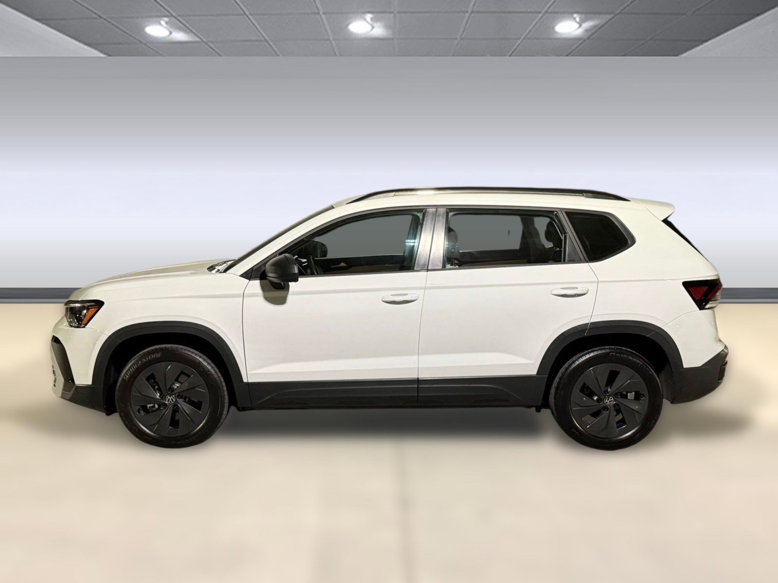 Used 2025 Volkswagen Taos S image 2