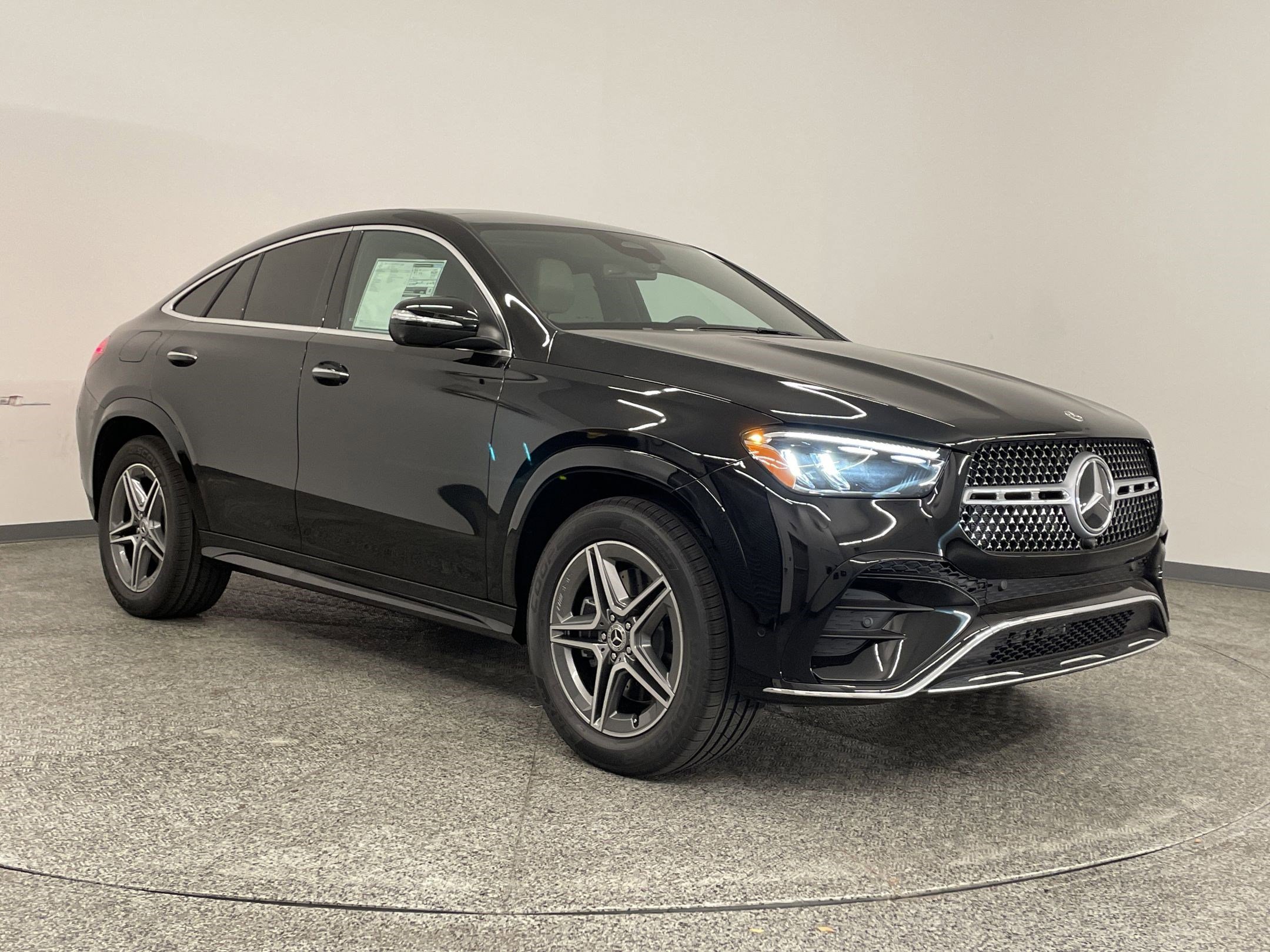 New 2026 Mercedes-Benz GLE 450 4MATIC Coupe image 3