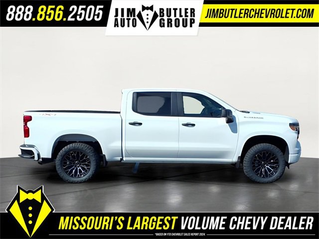New 2025 Chevrolet Silverado 1500 Custom image 4