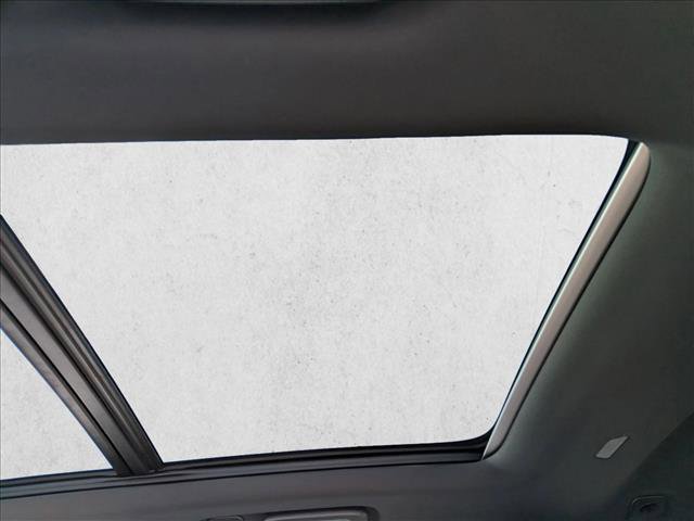 New 2026 Volvo XC90 T8 Plus w/ Protection Package Premier image 18