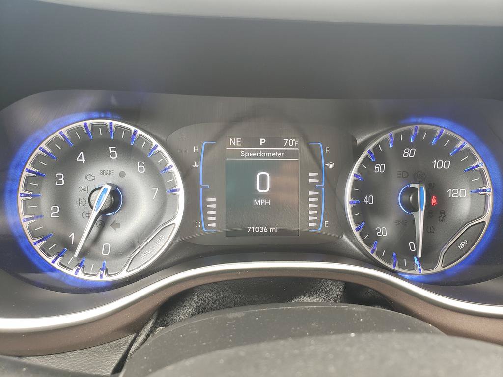 Certified 2023 Chrysler Voyager LX FWD image 23