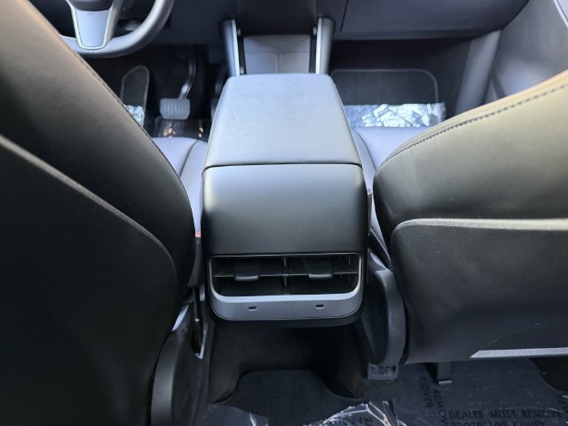 Used 2020 Tesla Model Y Long Range AWD/4WD image 22