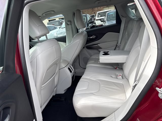 Used 2020 Jeep Cherokee Limited AWD/4WD image 19