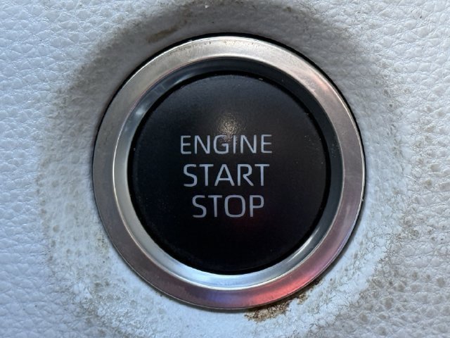 Used 2025 Toyota Corolla XSE FWD image 19