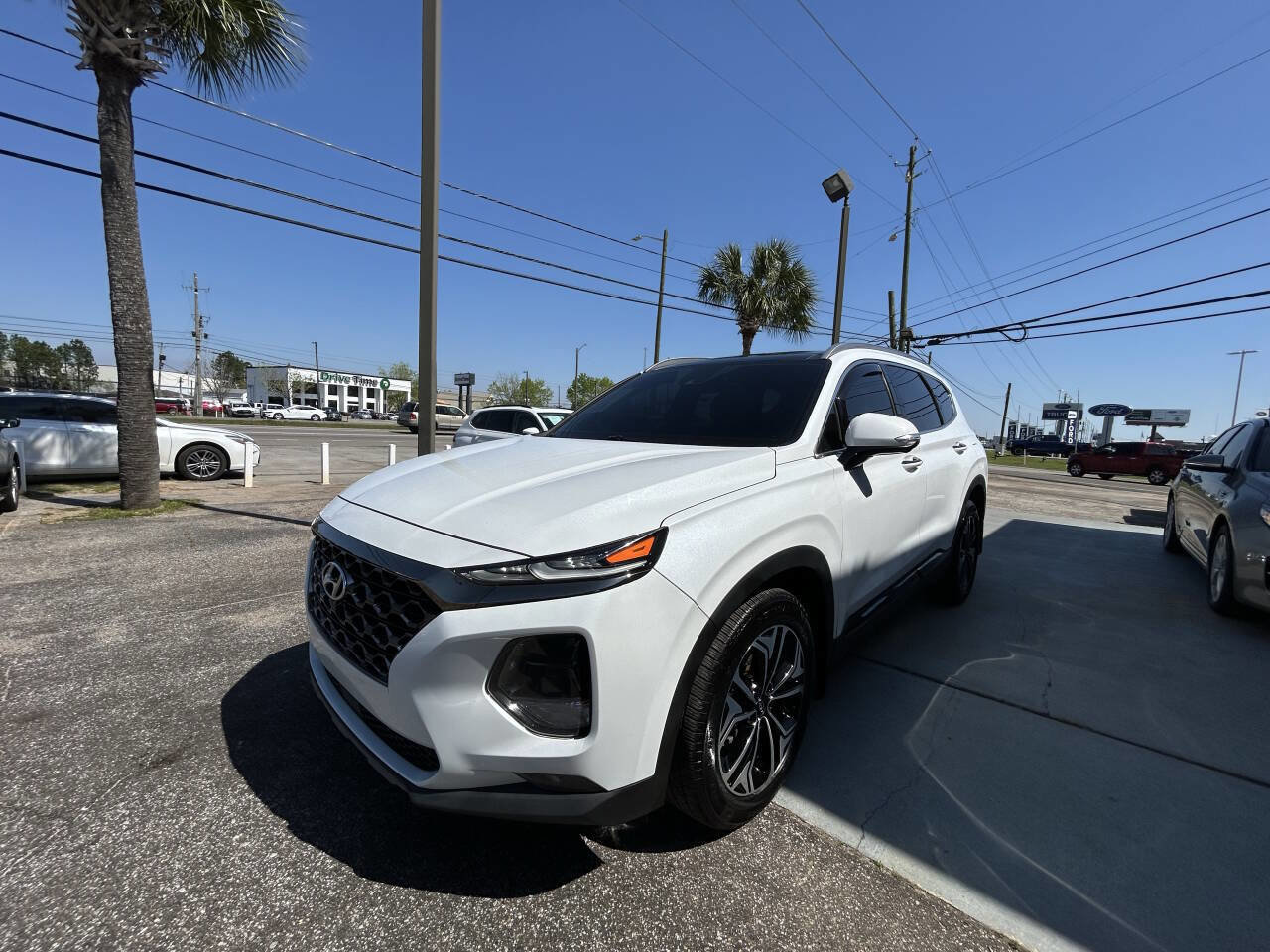 Used 2020 Hyundai Santa Fe Limited image 3