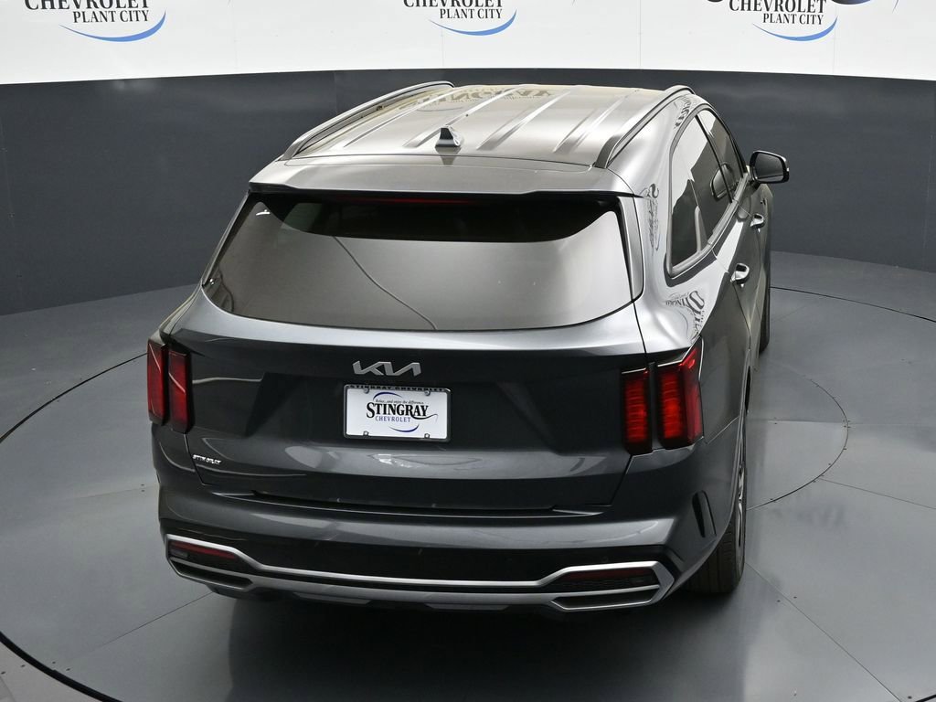 Used 2023 Kia Sorento EX image 14