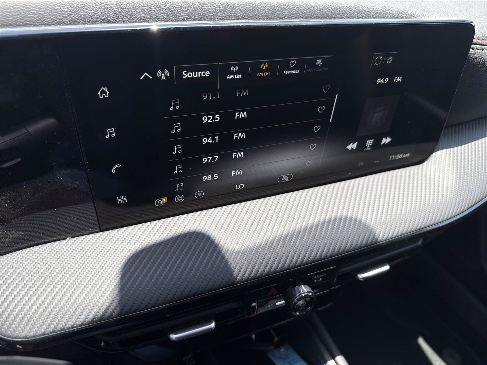 New 2026 Nissan Kicks SR FWD image 24
