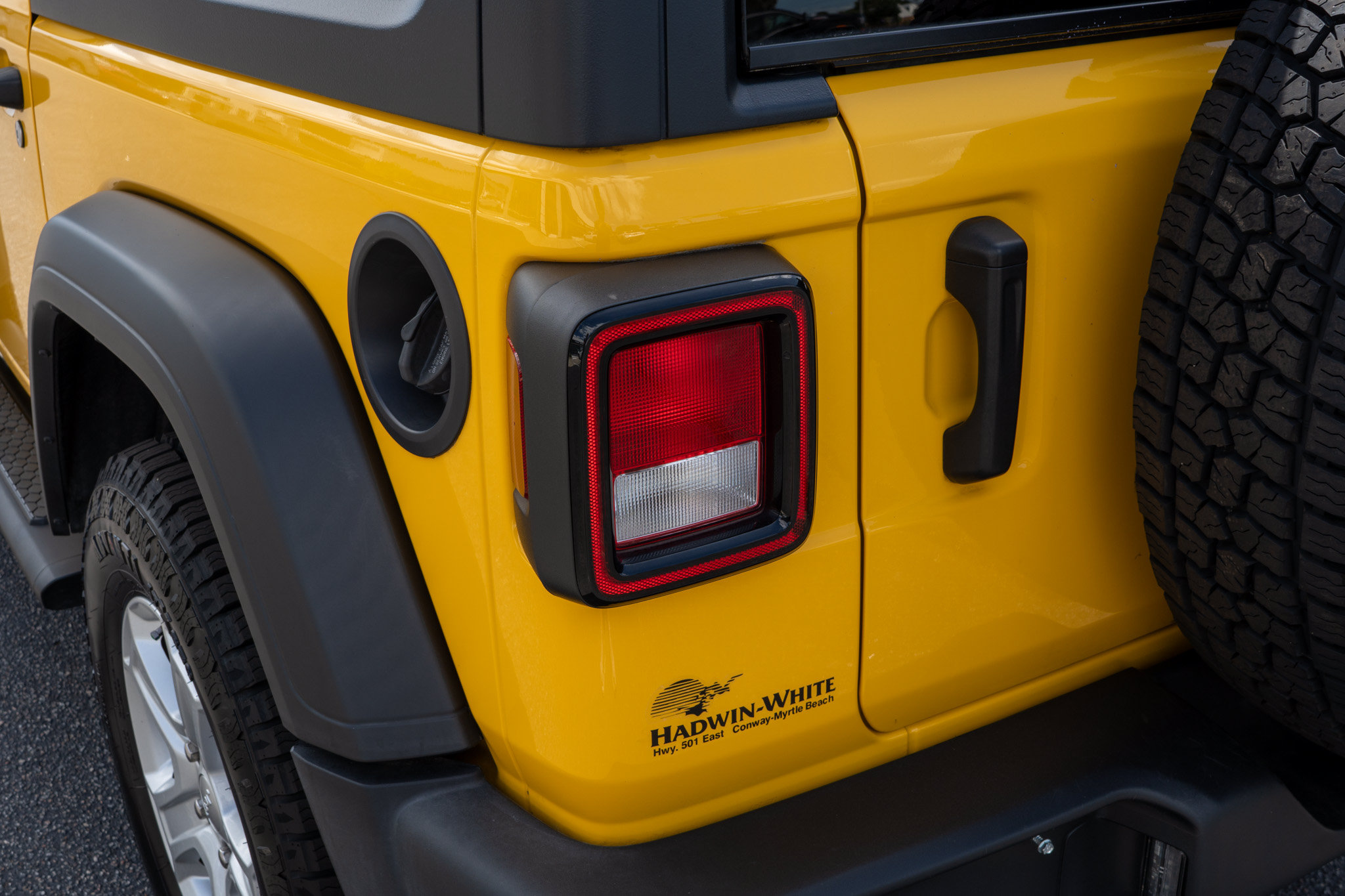 Used 2021 Jeep Wrangler Sport AWD/4WD image 10