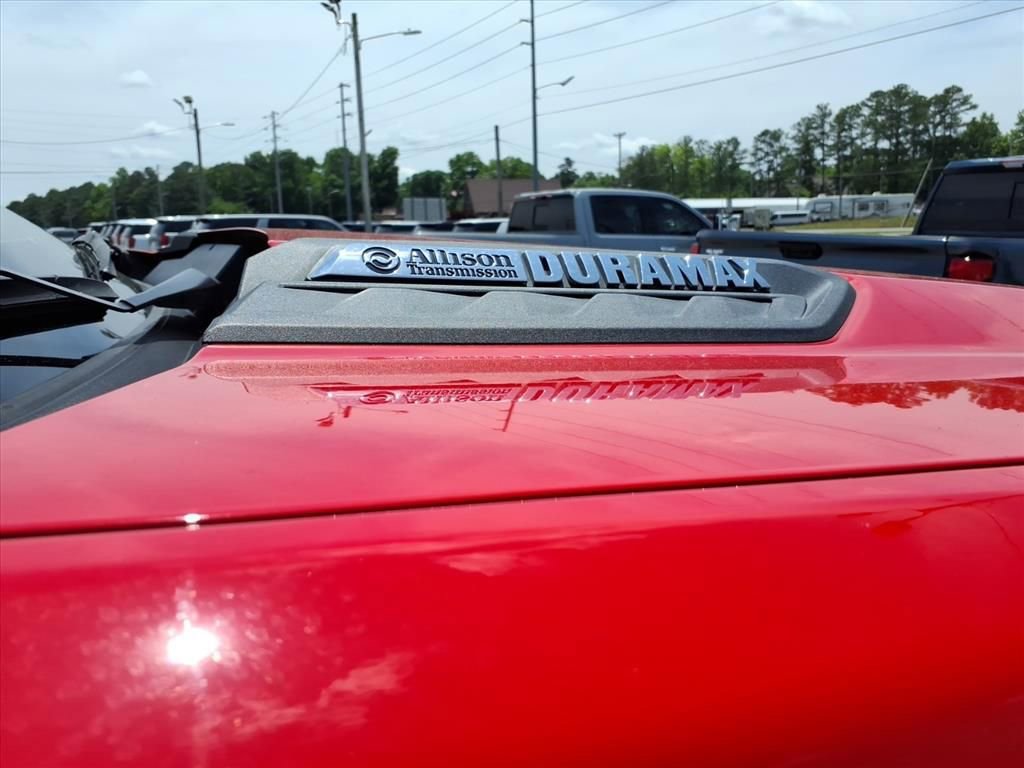 Used 2022 Chevrolet Silverado 2500 LT w/ Convenience Package AWD/4WD image 10
