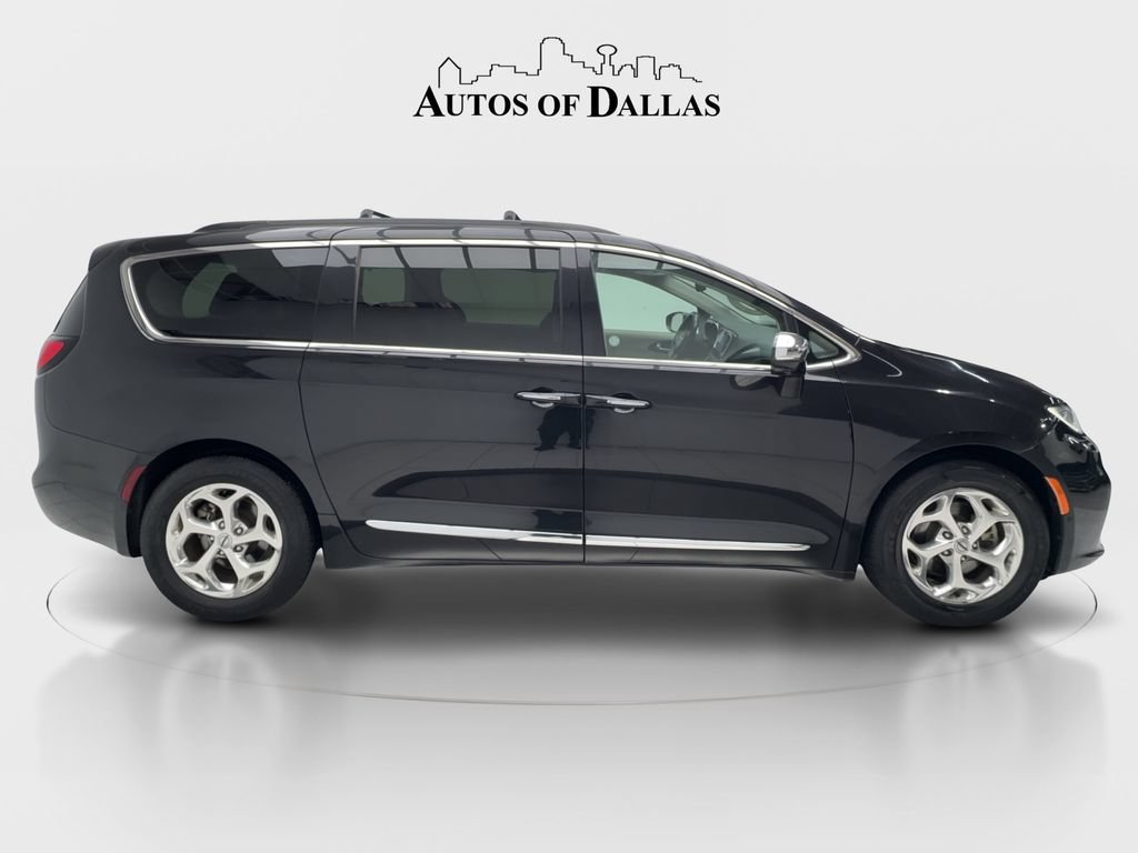 Used 2022 Chrysler Pacifica Limited FWD image 6