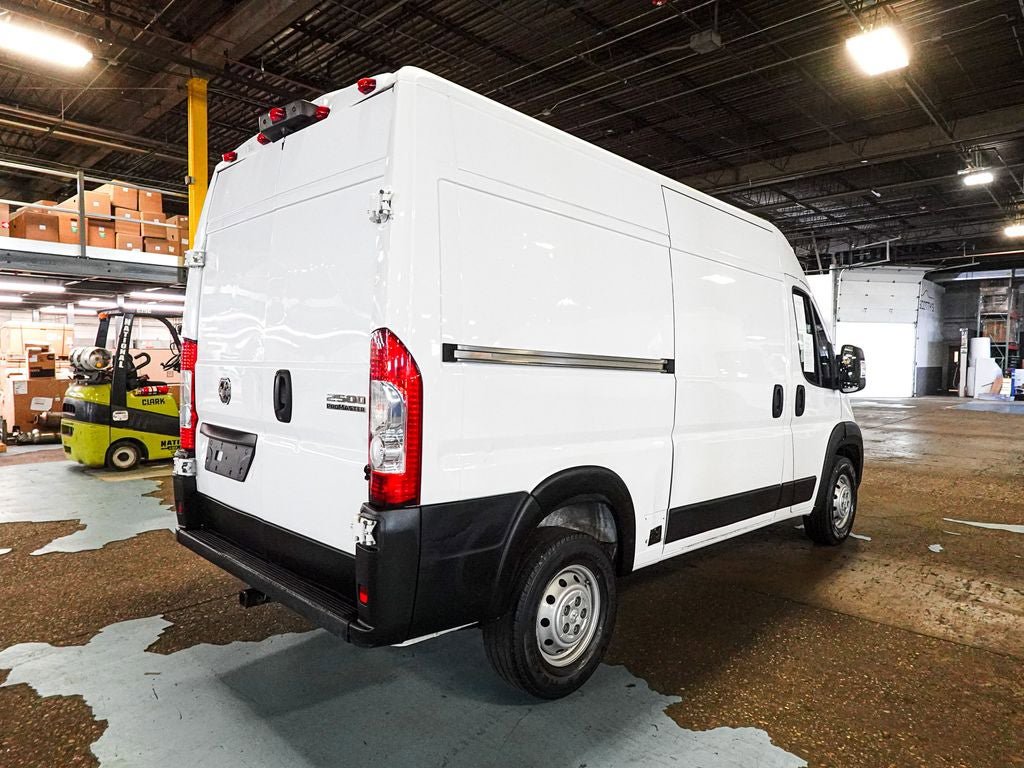 Used 2023 RAM ProMaster 2500 image 6