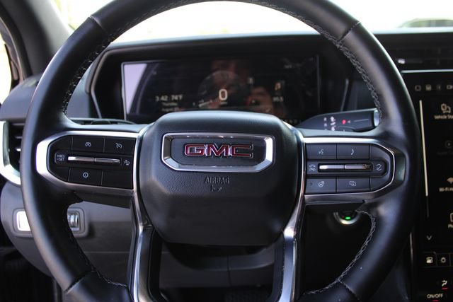 Used 2025 GMC Terrain Elevation AWD/4WD image 9