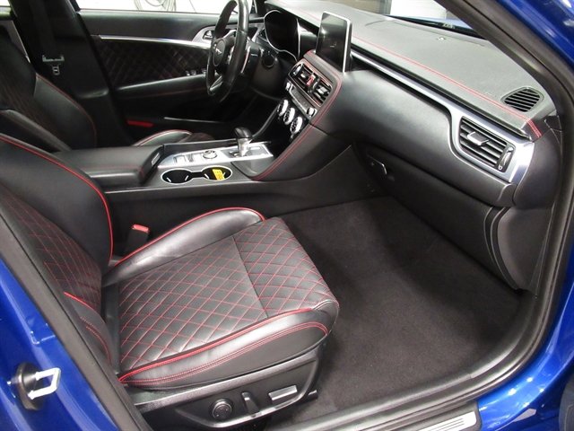 Used 2020 Genesis G70 3.3T w/ Sport Package AWD/4WD image 7
