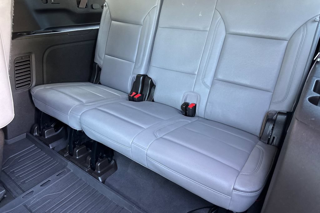 Used 2023 GMC Yukon XL SLT w/ SLT Luxury Package AWD/4WD image 15