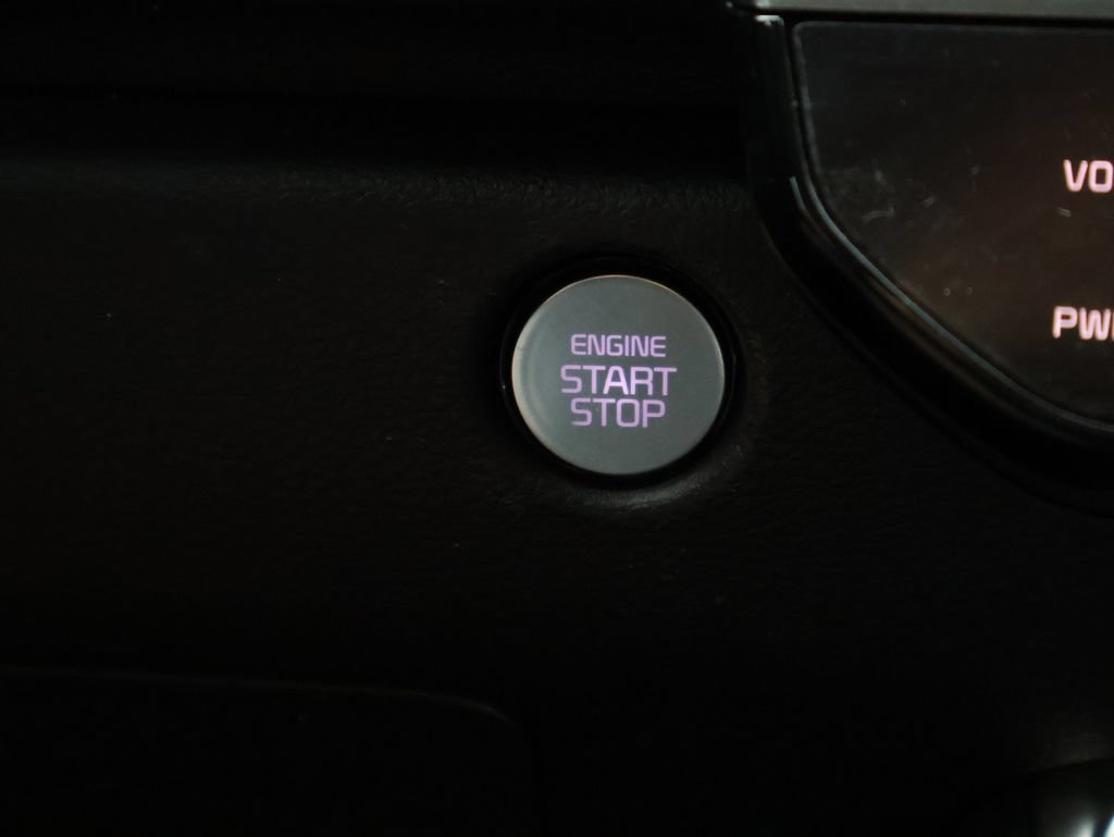 Used 2025 Kia Carnival SX FWD image 35