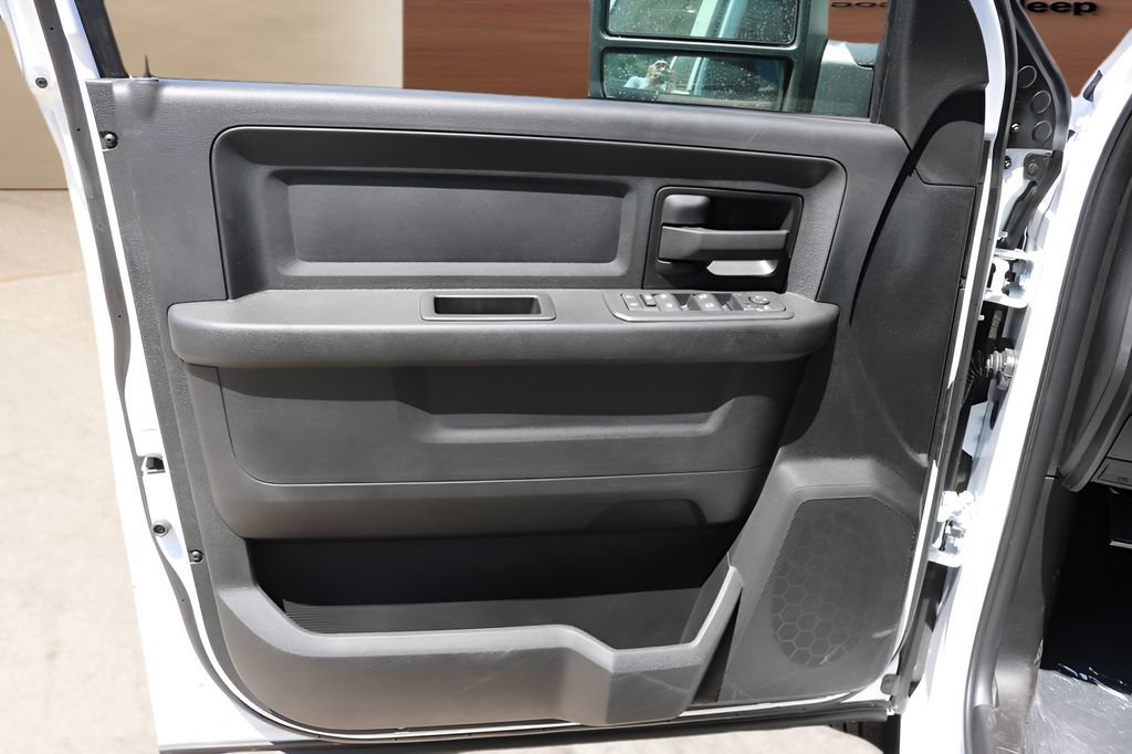 New 2027 RAM 3500 Tradesman AWD/4WD image 11