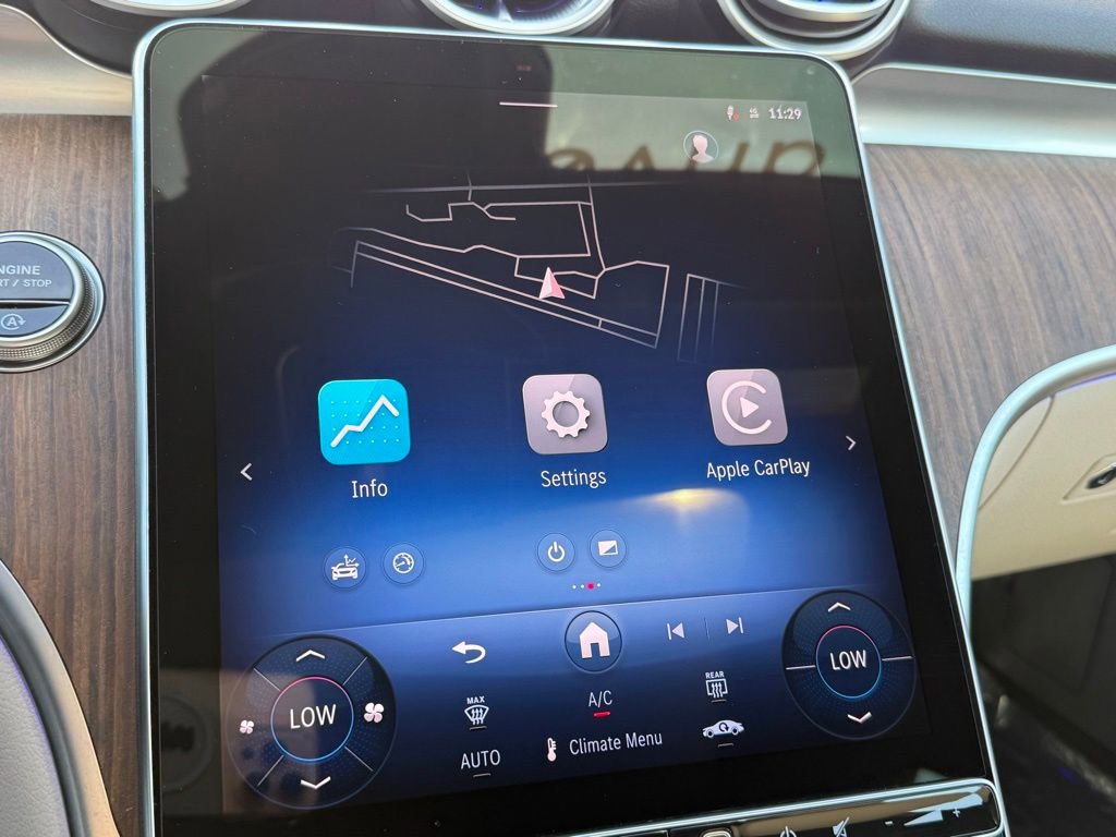 Used 2025 Mercedes-Benz C 300 Sedan image 23