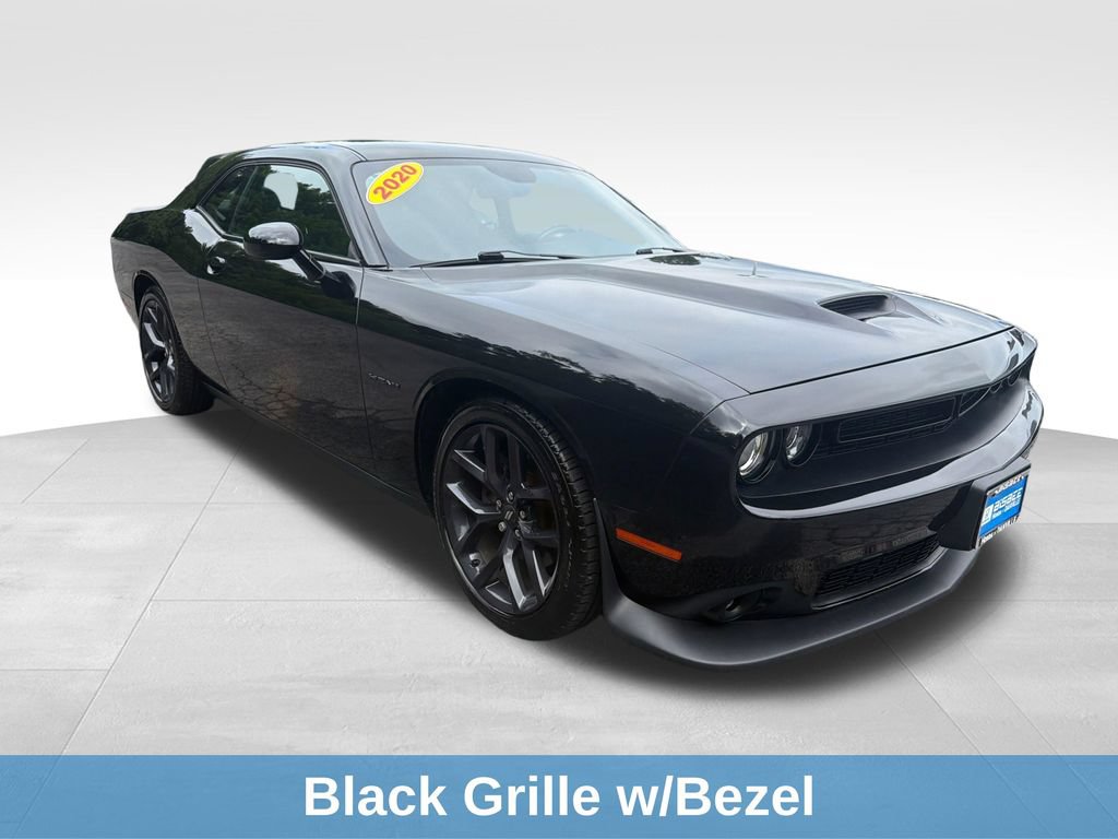 Used 2020 Dodge Challenger R/T w/ Blacktop Package RWD image 10