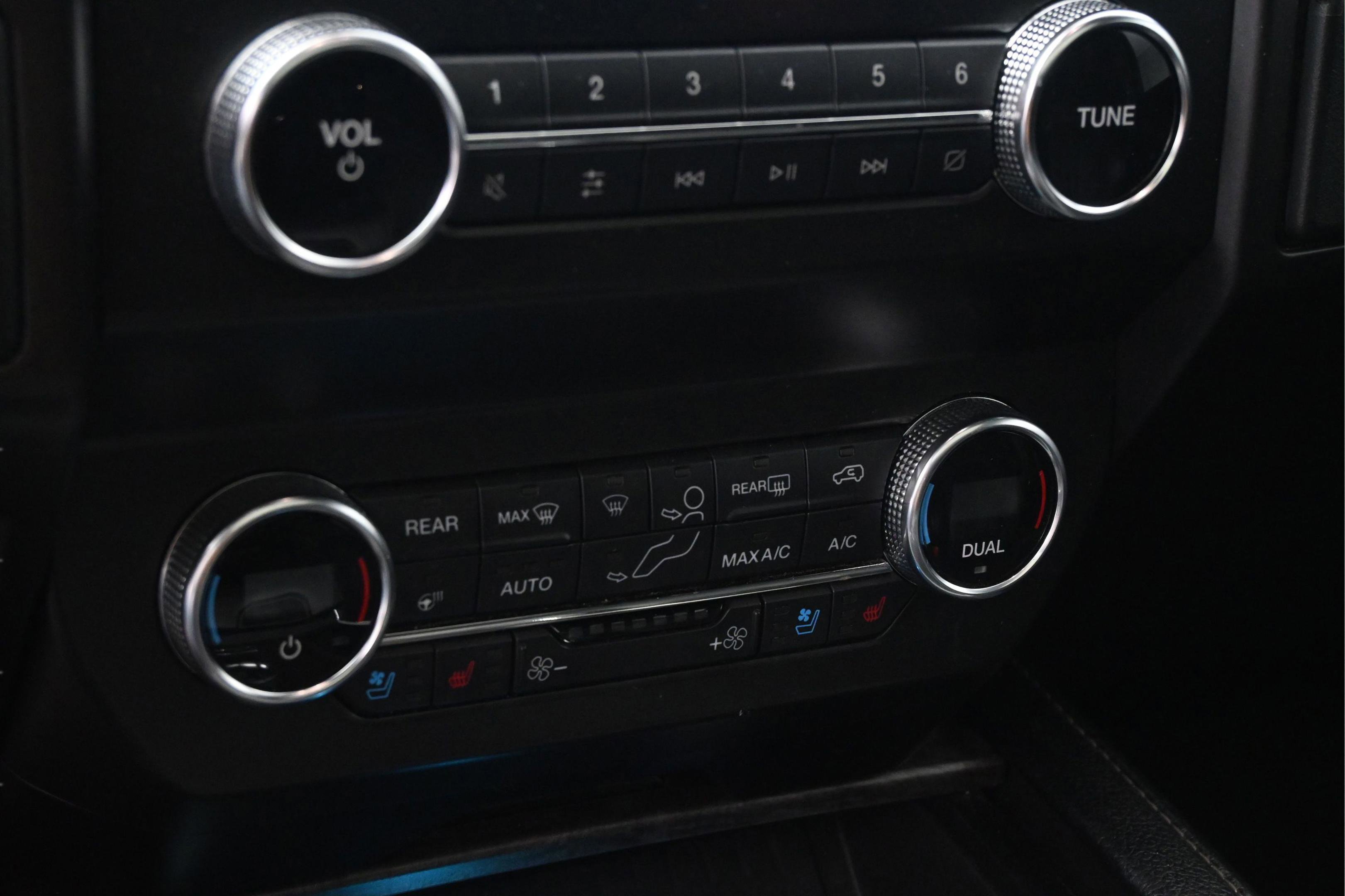 Used 2020 Ford Expedition Limited w/ Texas Edition Package RWD image 25