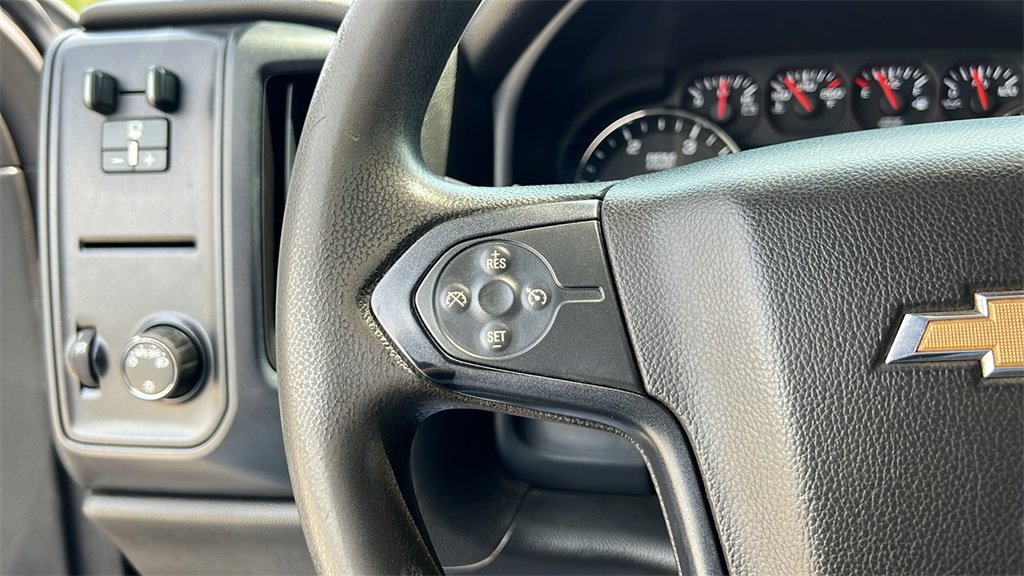 Used 2015 Chevrolet Silverado 3500 W/T image 15