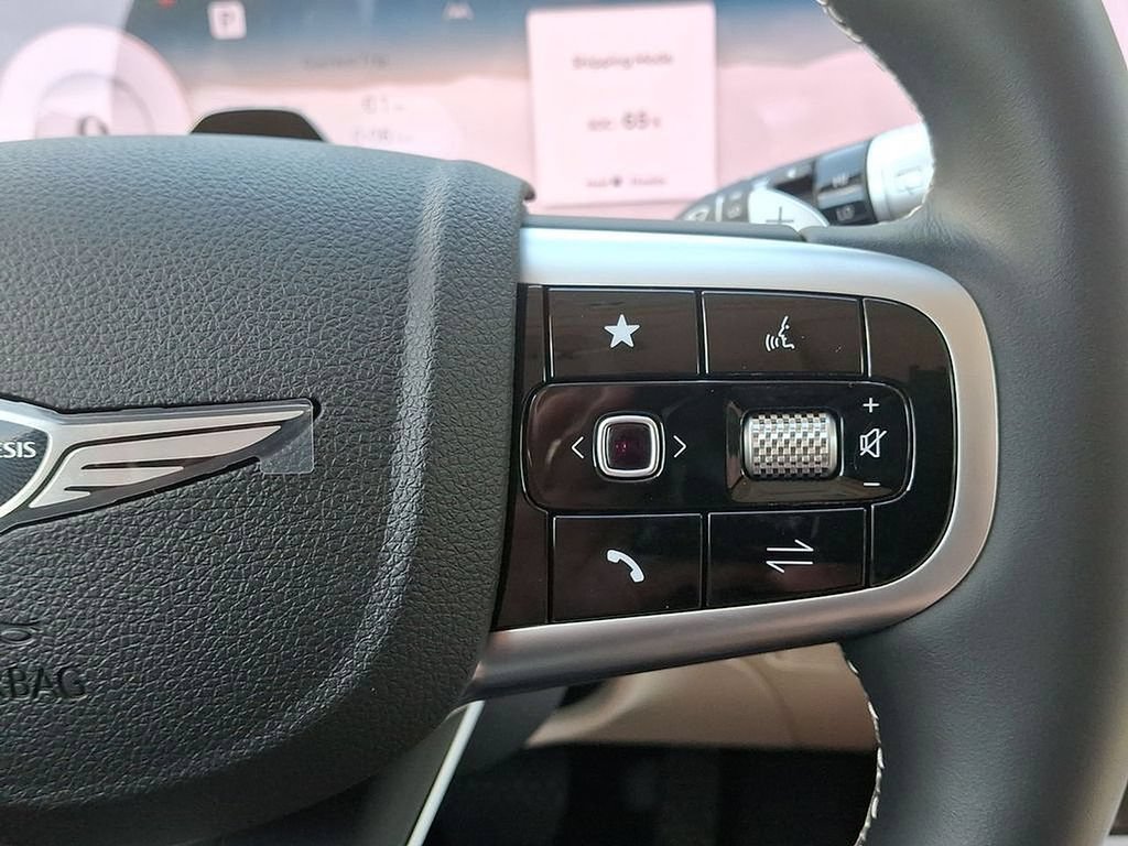 New 2026 Genesis GV70 2.5T Advanced AWD/4WD image 18
