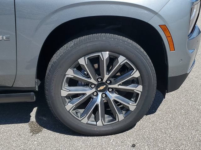 New 2026 Chevrolet Tahoe High Country w/ LPO, Illumination Package AWD/4WD image 6