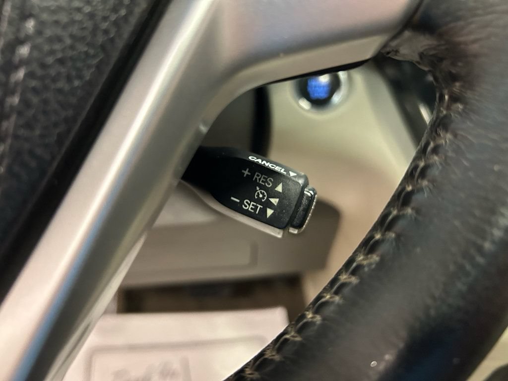 Used 2017 Toyota Sienna XLE w/ XLE Navigation Package FWD image 13