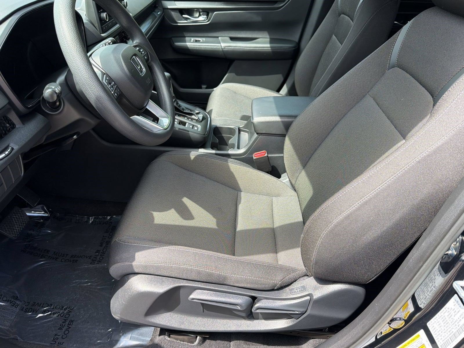 Used 2025 Honda CR-V LX image 5