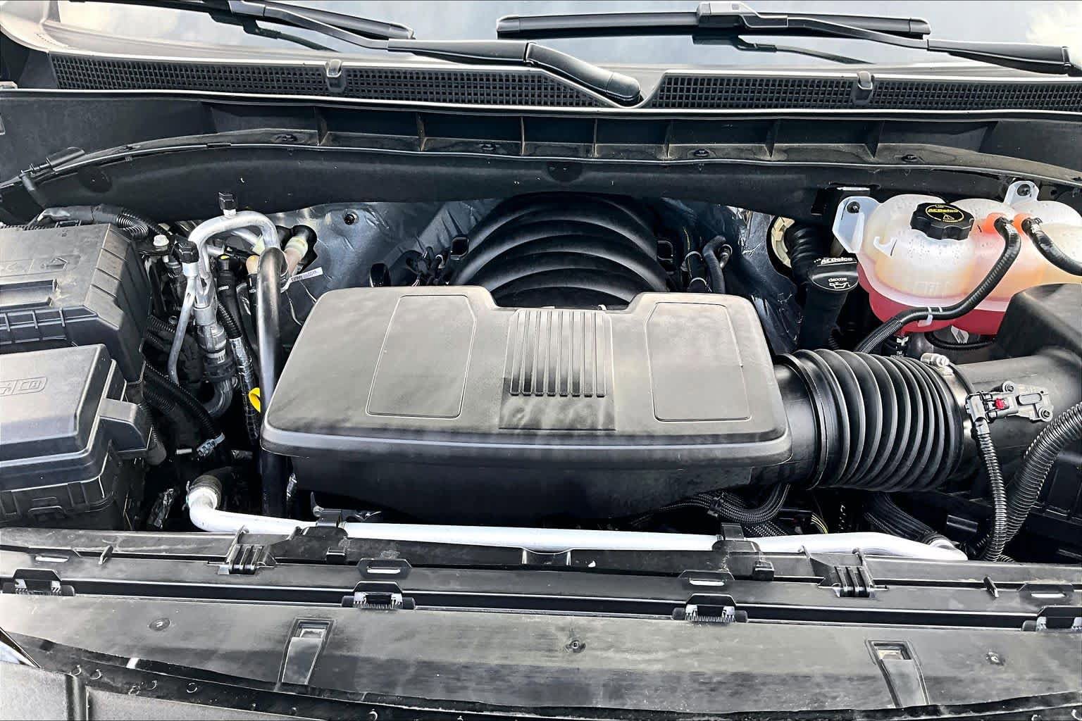 Used 2026 GMC Yukon XL Elevation w/ Elevation Premium Package image 32