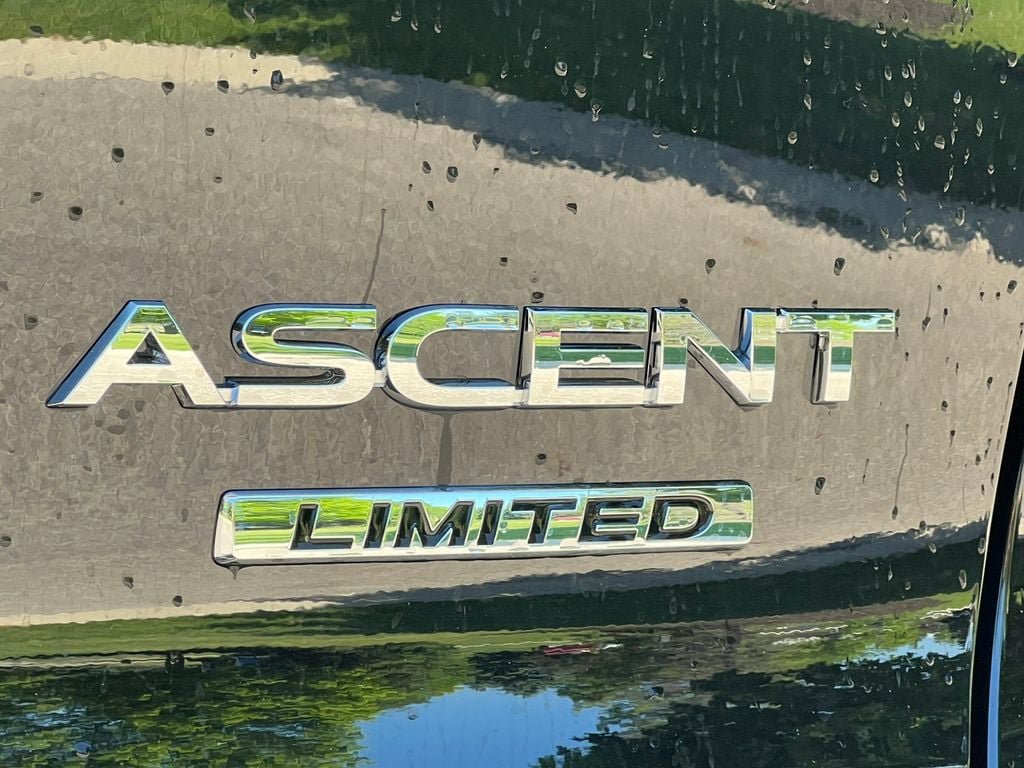 New 2026 Subaru Ascent Limited AWD/4WD image 10