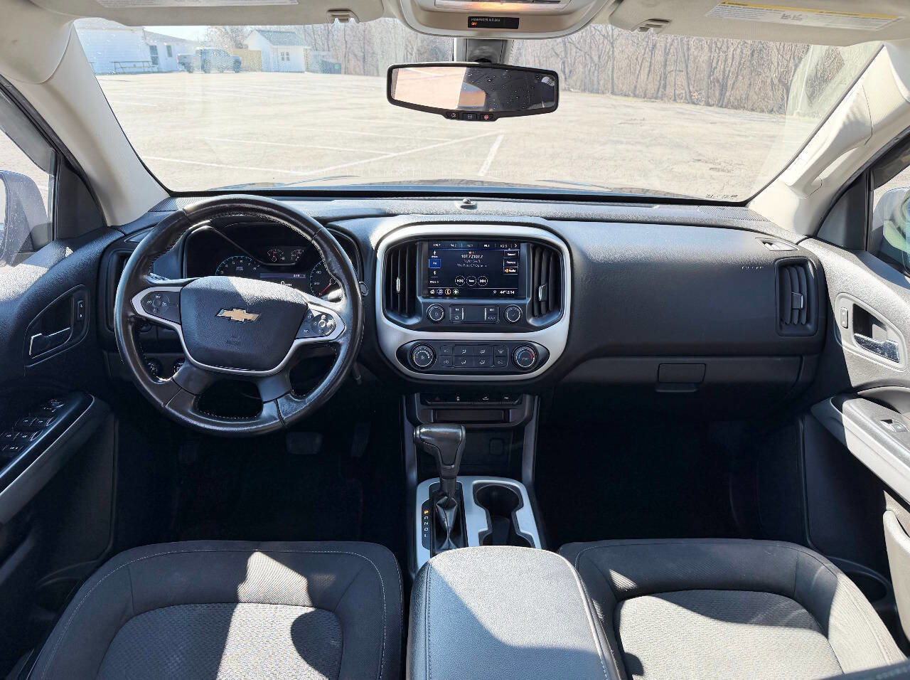 Used 2019 Chevrolet Colorado LT image 12