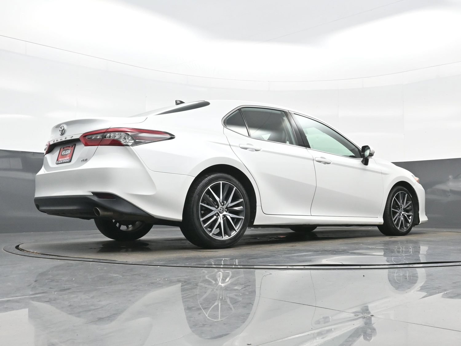 Used 2023 Toyota Camry XLE FWD image 34