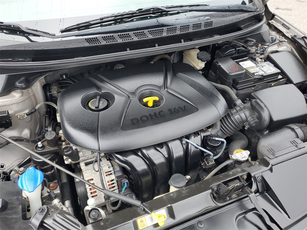 Used 2016 Hyundai Elantra SE image 10