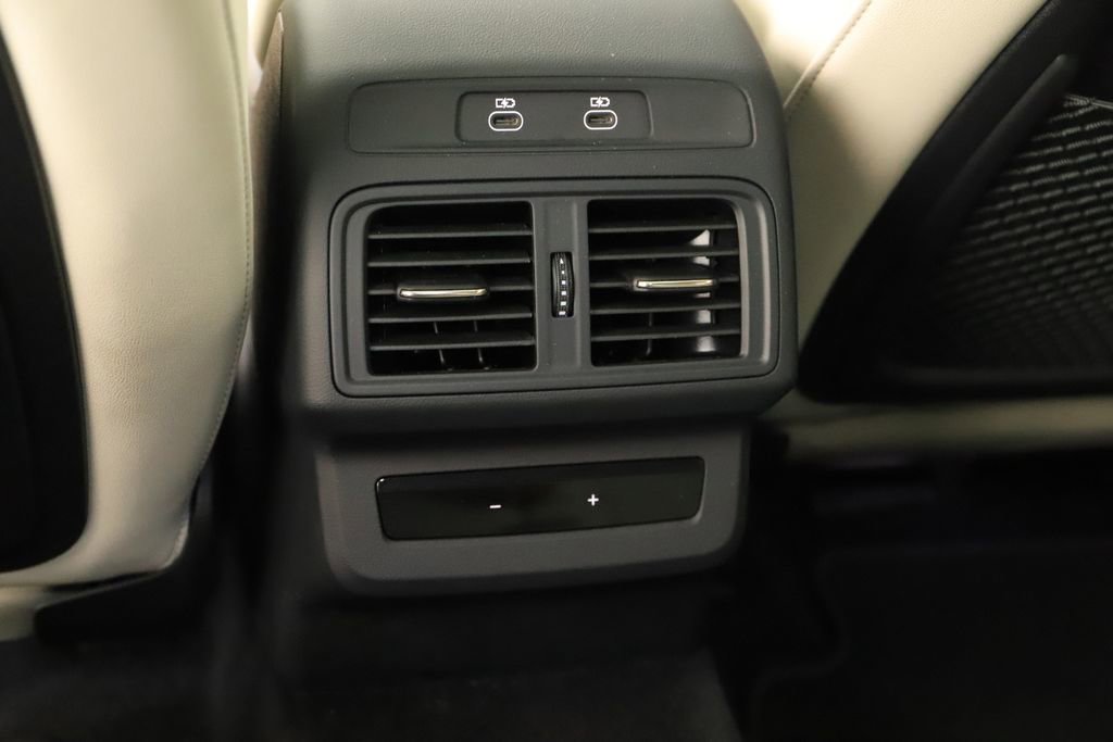 Certified 2025 Audi Q5 Premium Plus w/ Premium Plus AWD/4WD image 23