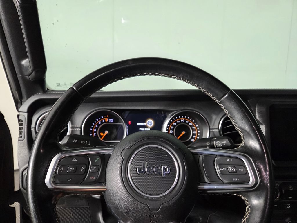 Used 2021 Jeep Gladiator Overland AWD/4WD image 14