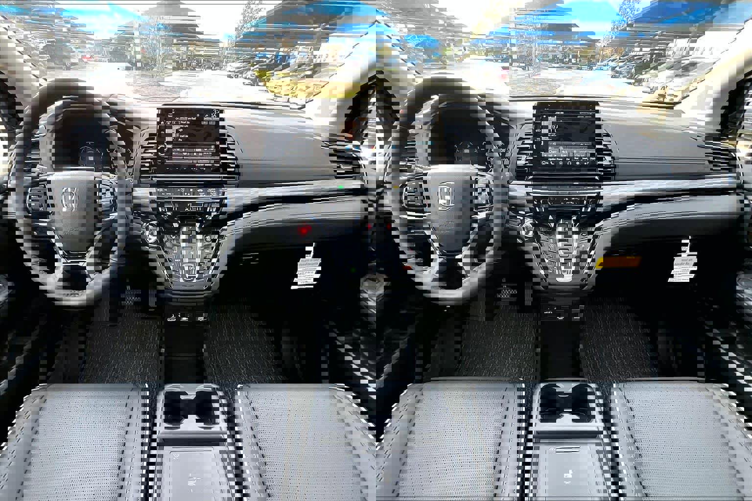 New 2026 Honda Odyssey Elite image 5